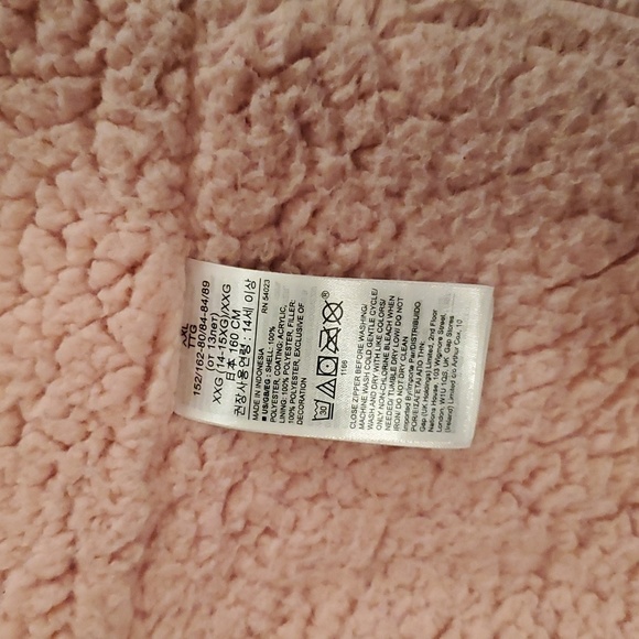 Girls Gap Puffer Vest - Picture 5 of 5